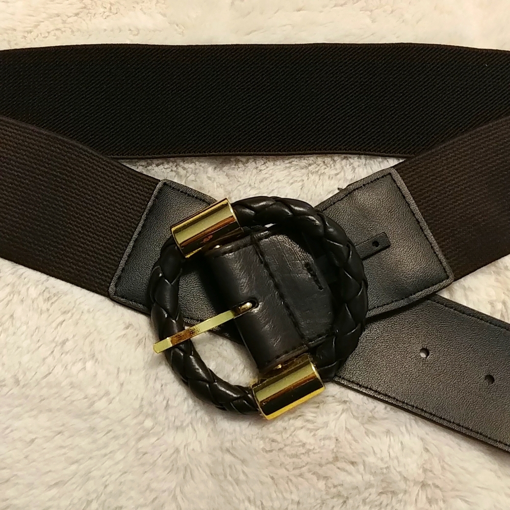 NEW Chocolate Brown and Gold Toned Stretch Belt